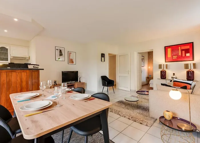 The Parc Des Raisses - T2 For 4 People